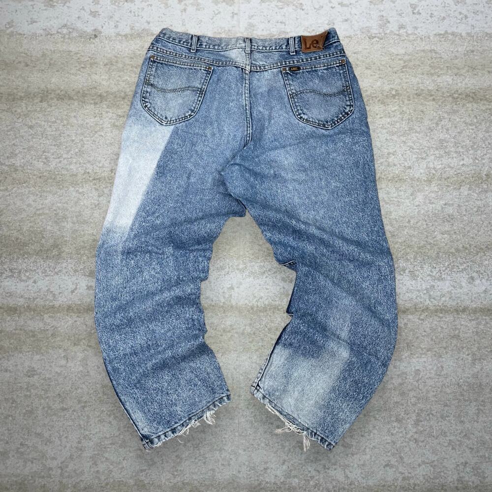 Vintage 90s Lee MR Jeans 38x30 Relaxed Fit  Light Wash Union Made in USA